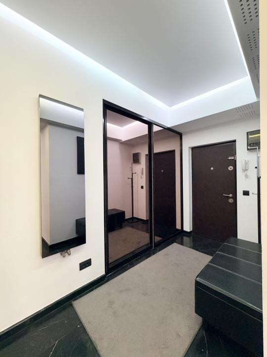 Apartament frumos amenajat cu centrala proprie Gata de Mutat