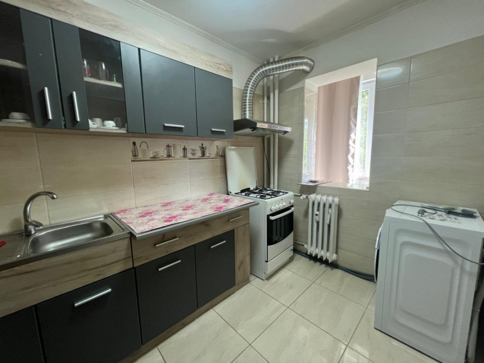 Apartament 2 camere de închiriat zona Obor