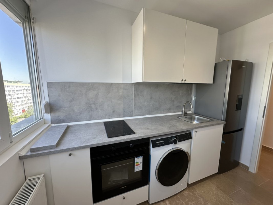 Inchiriere 2 camere renovat - nemobilat - prima inchiriere - metrou Tineretului