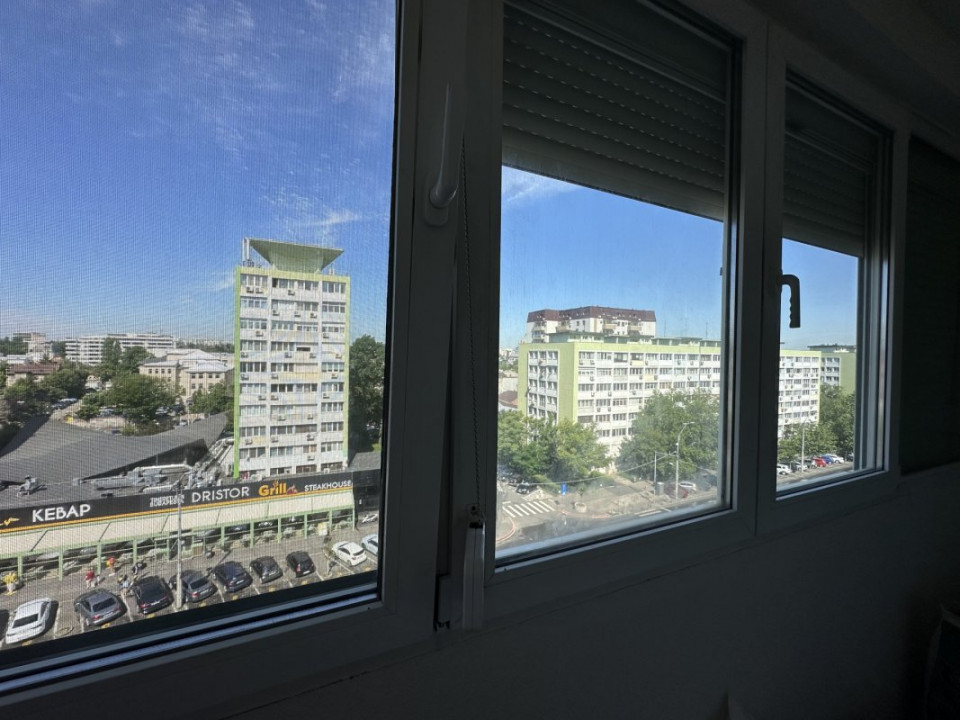 Inchiriere 2 camere renovat - nemobilat - prima inchiriere - metrou Tineretului