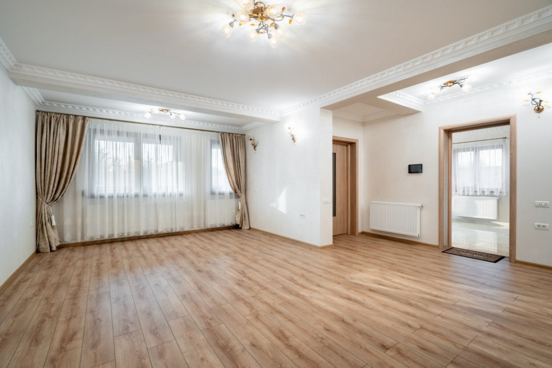 Casă premium de vânzare în Adunații Copăceni – 326 mp utili, 492 mp teren, garaj