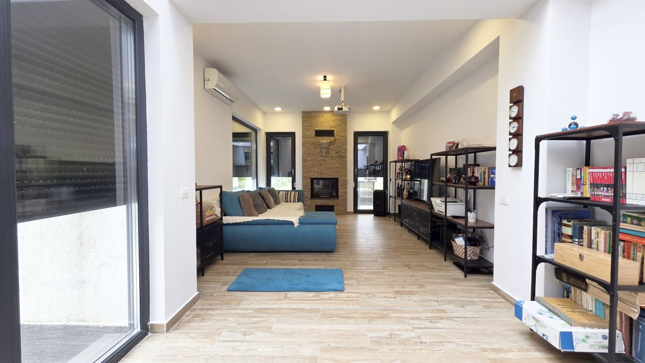Vila smart. eleganta, arhitectura rafinata, in Cernica
