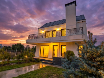 Vila smart. eleganta, arhitectura rafinata, in Cernica