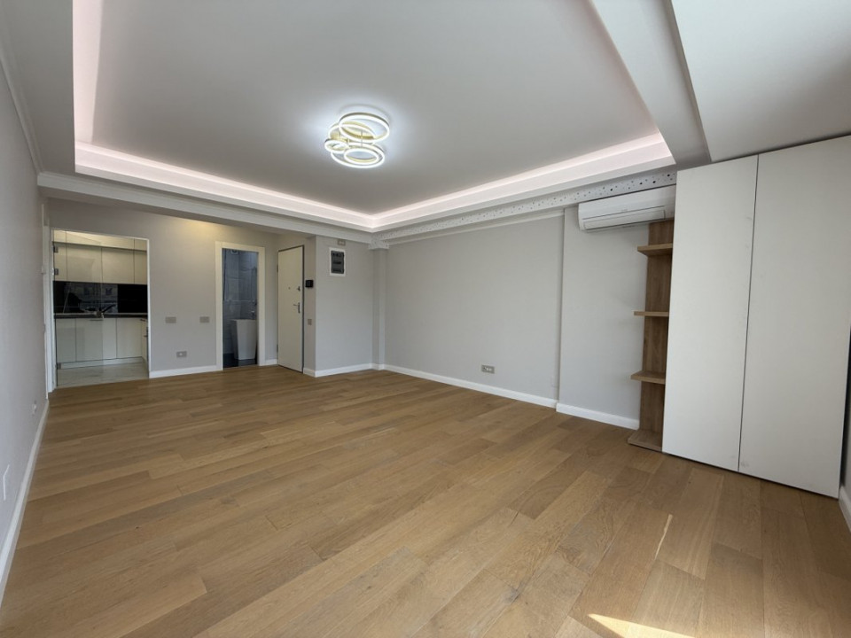 Apartament de Lux cu Grădină Proprie langa Palatul Parlamentului