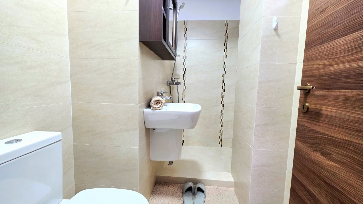 Apartament decomandat  cu 3 camere si 2 bai, 13 Septembrie – Marriott