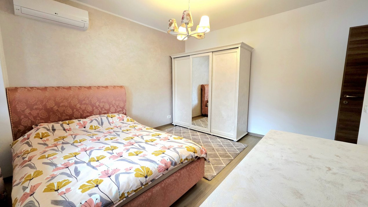 Apartament decomandat  cu 3 camere si 2 bai, 13 Septembrie – Marriott