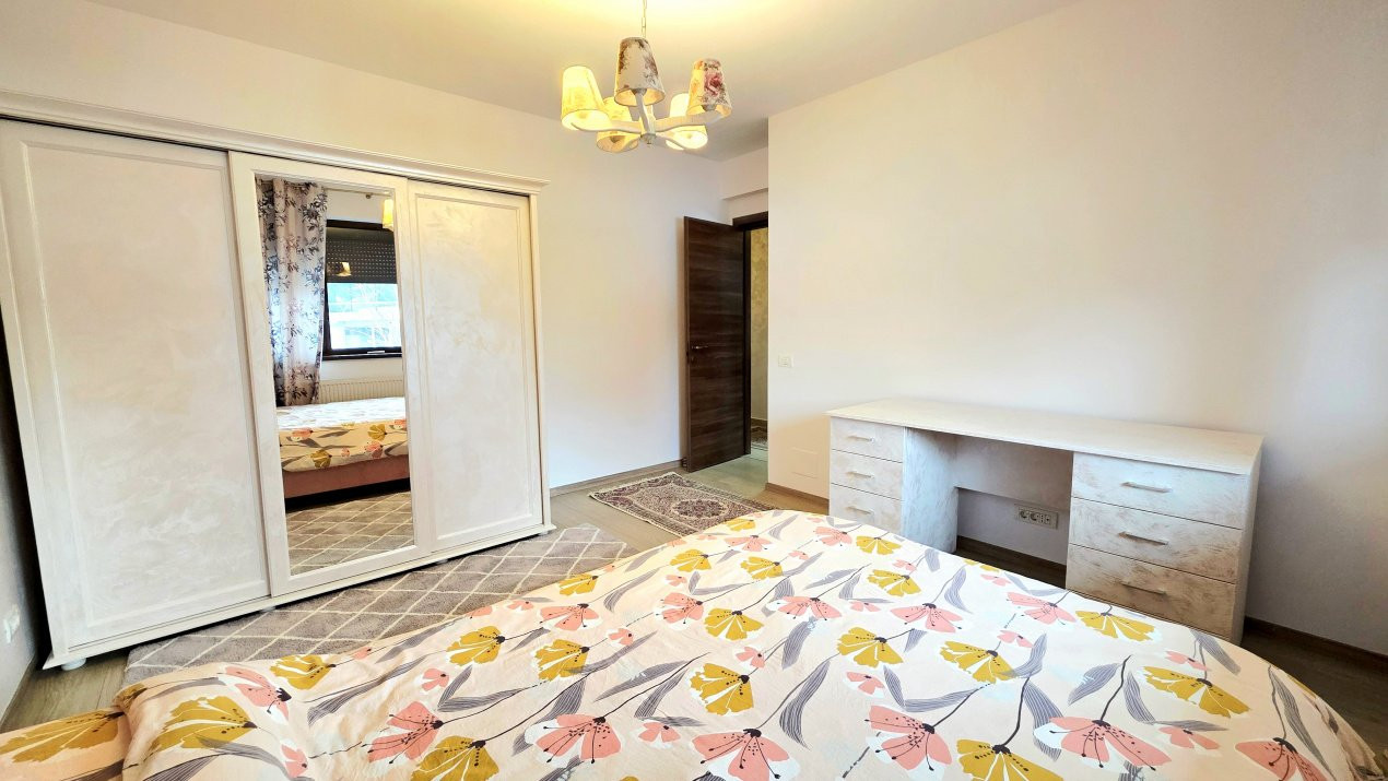 Apartament decomandat  cu 3 camere si 2 bai, 13 Septembrie – Marriott