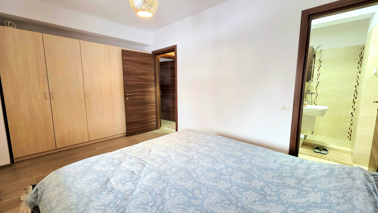 Apartament decomandat  cu 3 camere si 2 bai, 13 Septembrie – Marriott