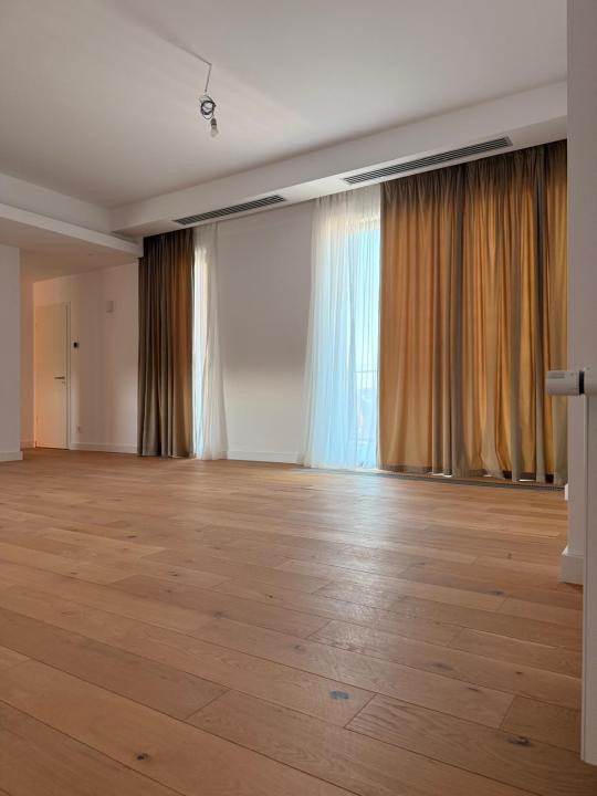 Apartament Premium 3 camere Eminescu 220
