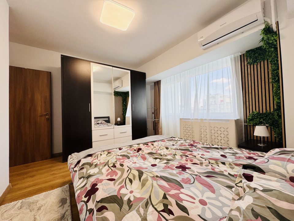 Apartament frumos amenajat cu  4 camere in Decebal-Metrou Muncii