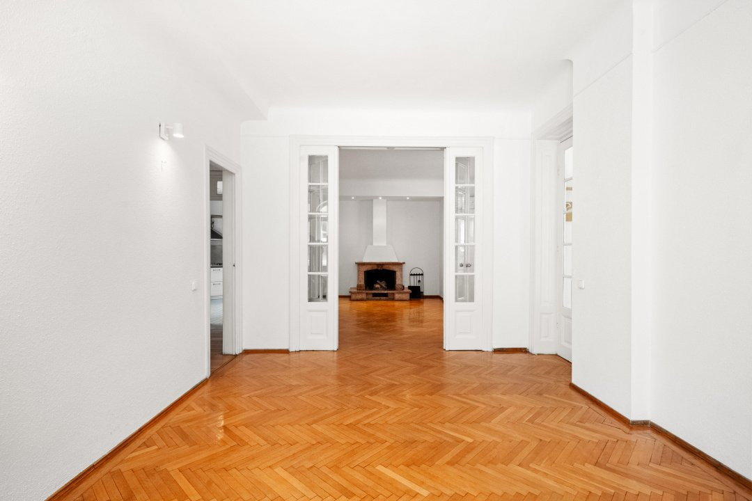 VANZARE VILA 8 CAMERE KISELEFF- PARCUL KISELEF- STR. ELIZA ZAMFIRESCU LEONIDA 