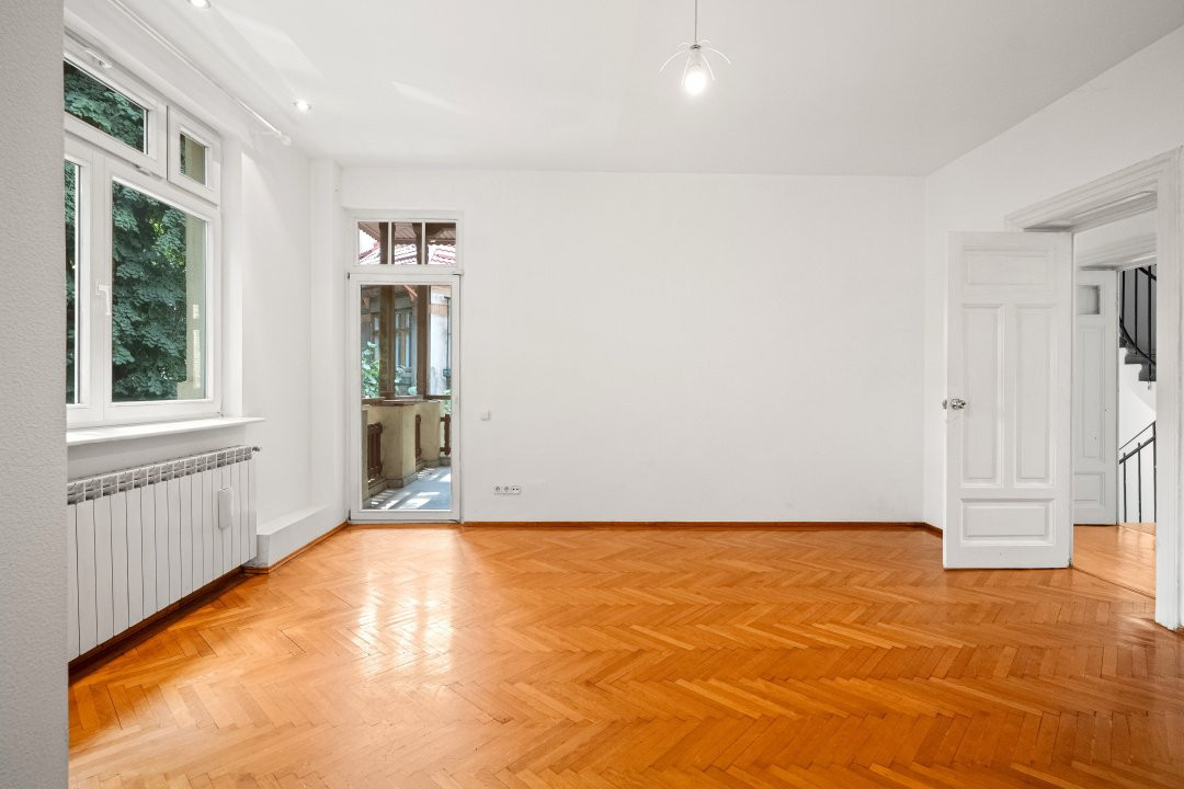 VANZARE VILA 8 CAMERE KISELEFF- PARCUL KISELEF- STR. ELIZA ZAMFIRESCU LEONIDA 
