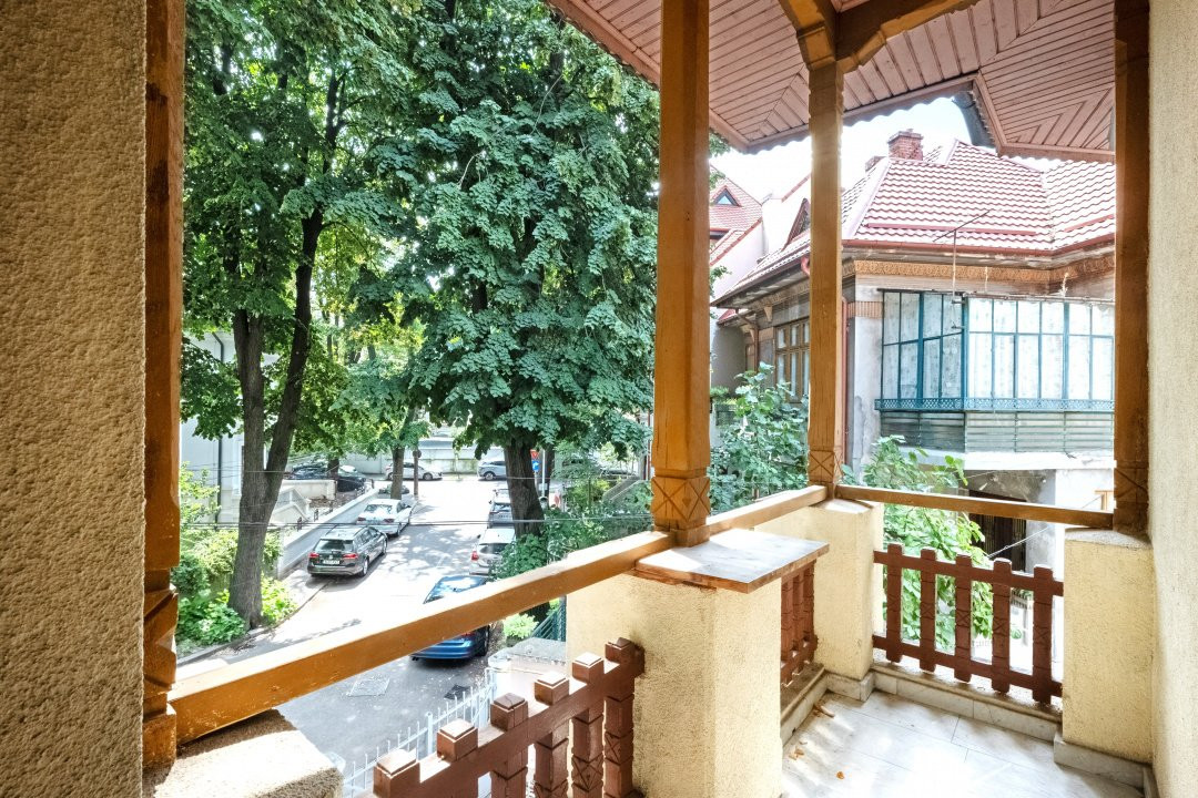 VANZARE VILA 8 CAMERE KISELEFF- PARCUL KISELEF- STR. ELIZA ZAMFIRESCU LEONIDA 
