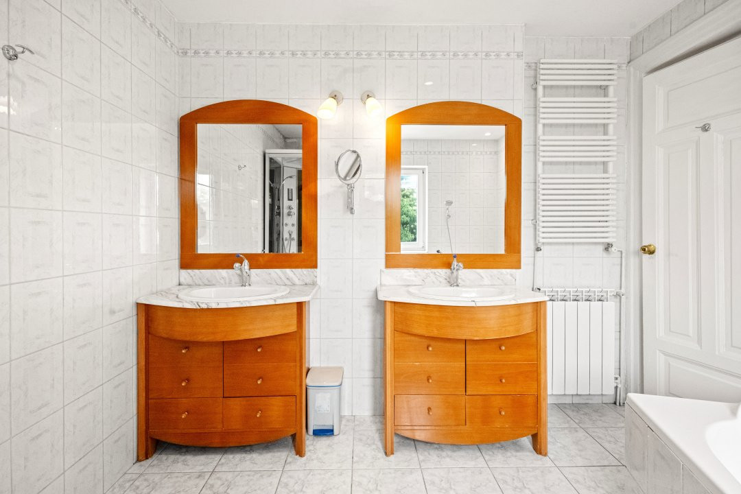 VANZARE VILA 8 CAMERE KISELEFF- PARCUL KISELEF- STR. ELIZA ZAMFIRESCU LEONIDA 