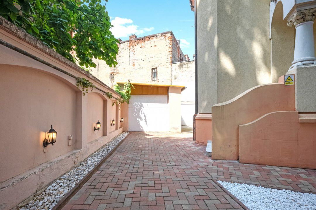 VANZARE VILA 8 CAMERE KISELEFF- PARCUL KISELEF- STR. ELIZA ZAMFIRESCU LEONIDA 