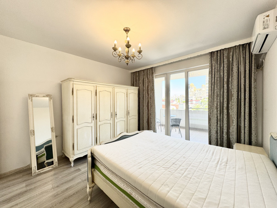 Apartament 2 camere zona Marriott cu centrala si terasa proprie