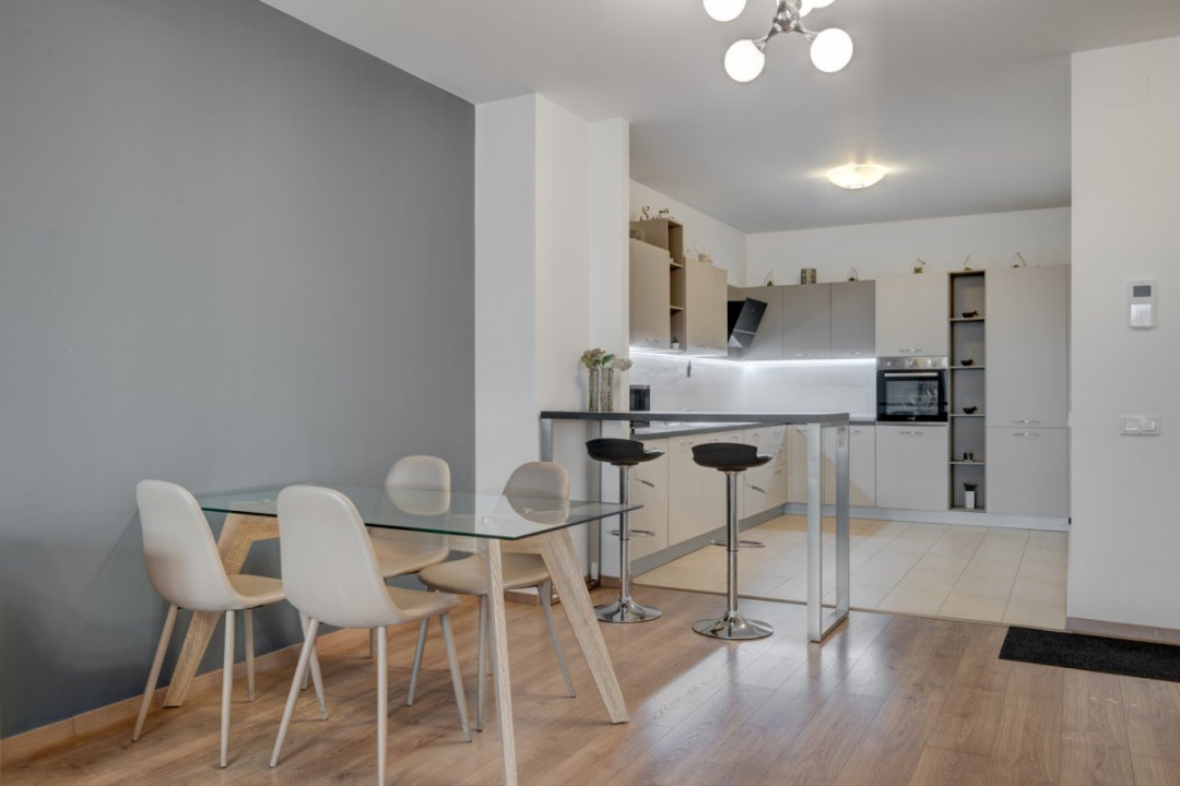 SOHO UNIRII | 2 CAMERE | 141 MP TOTALI | TERASĂ + GRĂDINĂ
