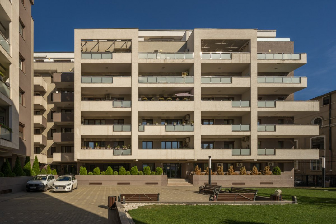 SOHO UNIRII | 2 CAMERE | 141 MP TOTALI | TERASĂ + GRĂDINĂ