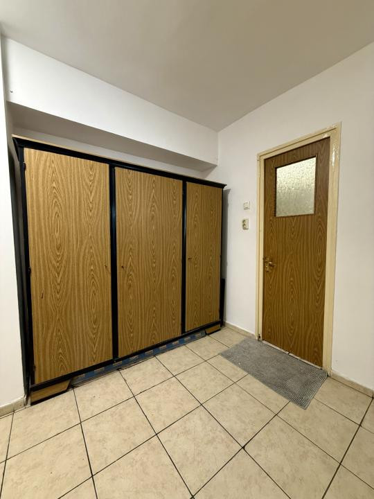 Apartament decomandat cu 3 camere-Nicolae Titulescu-Victoriei