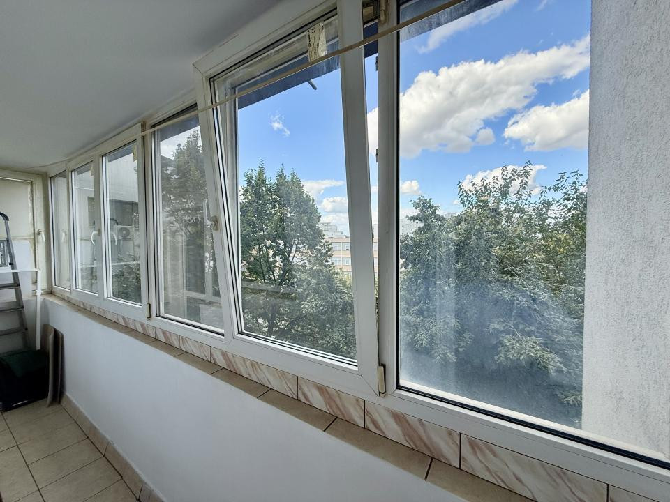 Apartament decomandat cu 3 camere-Nicolae Titulescu-Victoriei