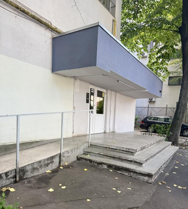 Apartament decomandat cu 3 camere-Nicolae Titulescu-Victoriei