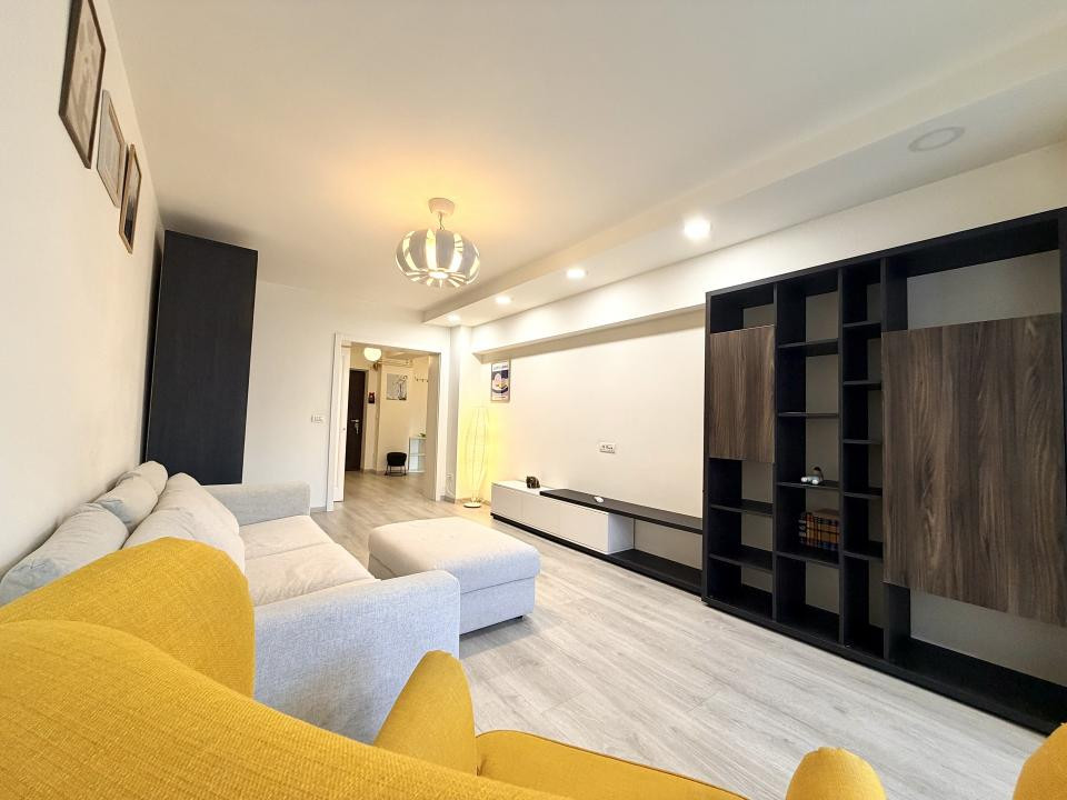 Apartament cu centrala proprie si parcare in Bdul Unirii 35