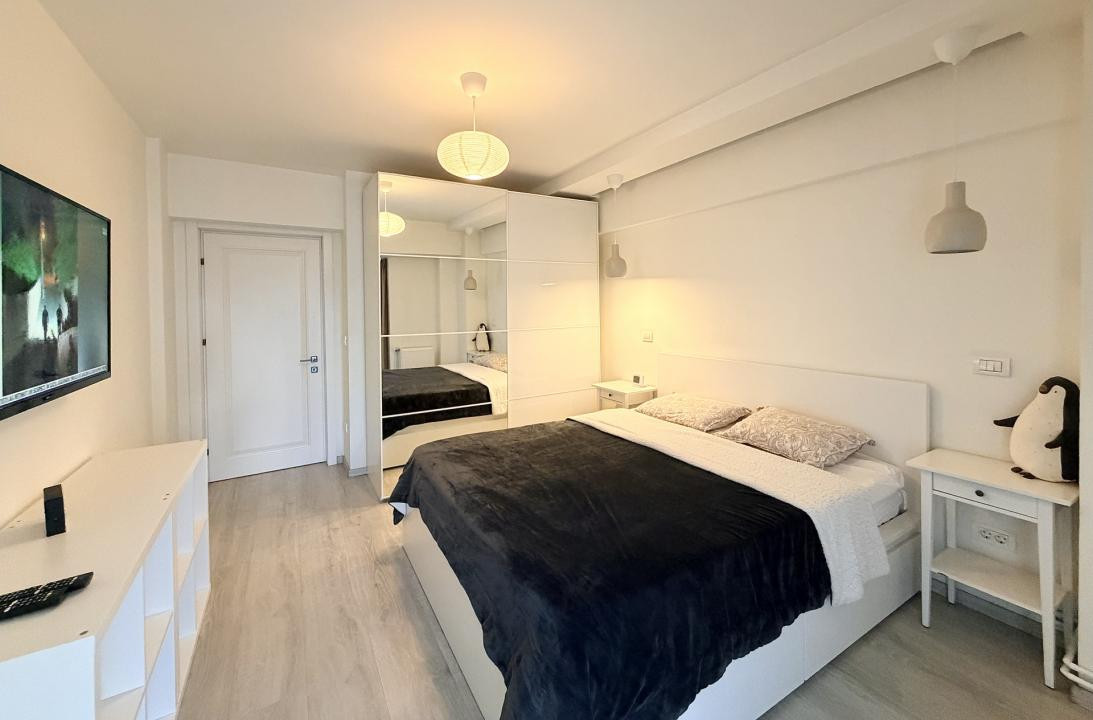 Apartament cu centrala proprie si parcare in Bdul Unirii 35