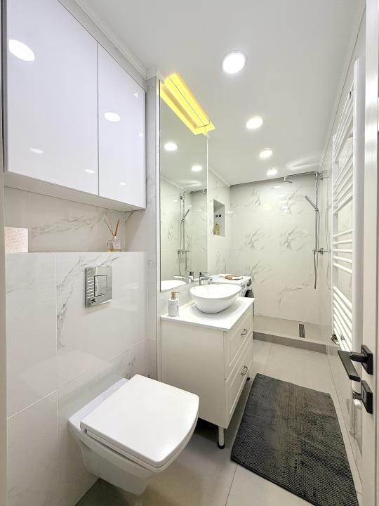 Apartament cu centrala proprie si parcare in Bdul Unirii 35