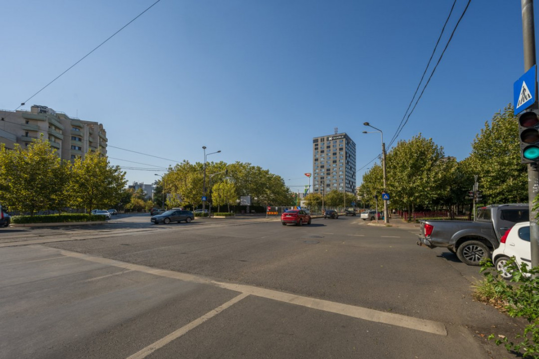 UNIRII- COPOSU – 2 CAMERE, 53 MP TOTAL, CENTRALA PROPRIE, DOUA BALCOANE!