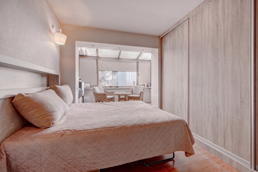 UNIRII- COPOSU – 2 CAMERE, 53 MP TOTAL, CENTRALA PROPRIE, DOUA BALCOANE!