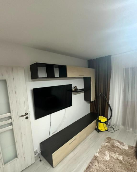 Apartament 4 camere 13 Septembrie-Petre Ispirescu.