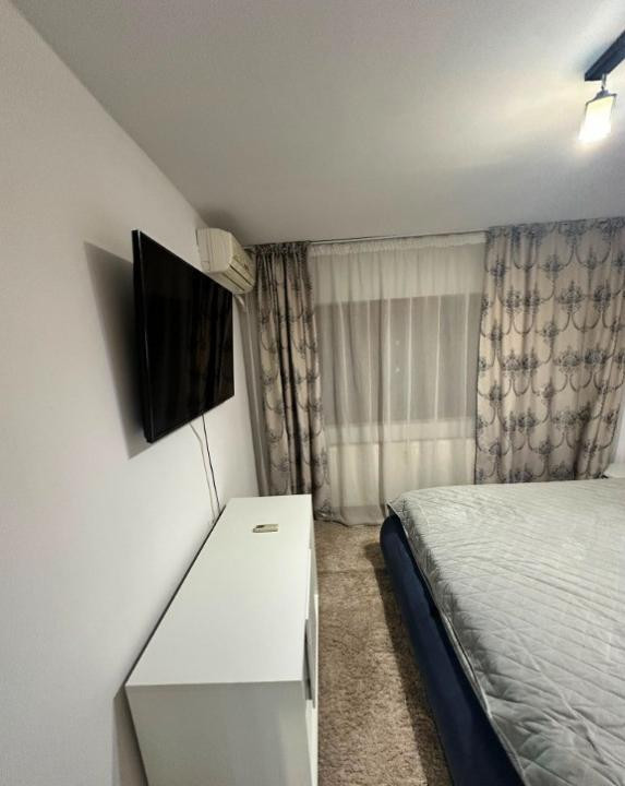 Apartament 4 camere 13 Septembrie-Petre Ispirescu.