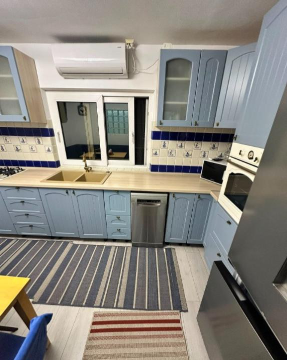 Apartament 4 camere 13 Septembrie-Petre Ispirescu.