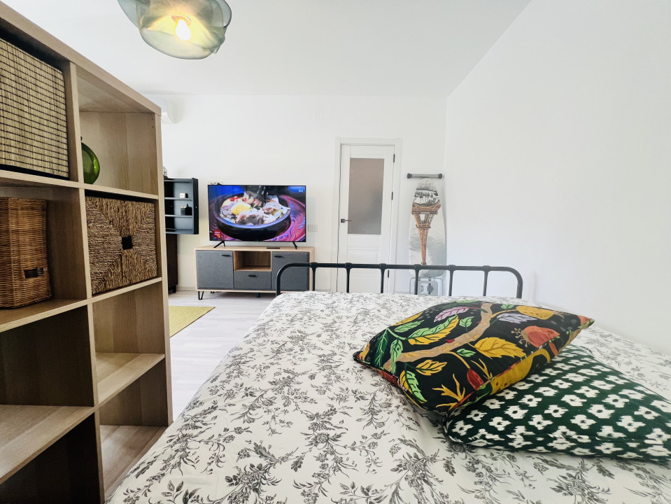 Studio frumos amenajat in 13 Septembrie - Catedrala Neamului 