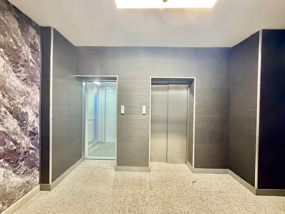 Apartament 2 camere cu parcare - vedere Panoramică 