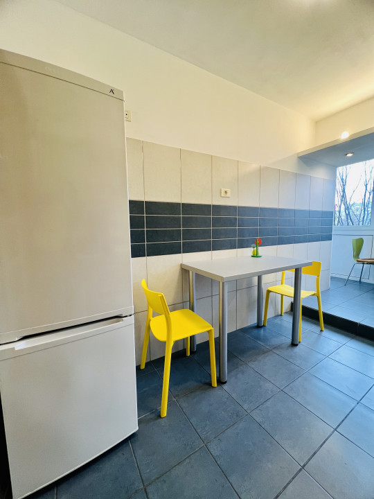 Apartament de inchiriat in Piata Unirii, cu vedere frumoasa si metrou la 2 min 