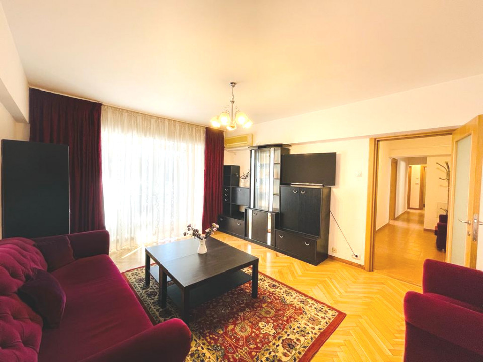 Apartament cu 3 camere de inchiriat in Piata Unirii - Fantani 