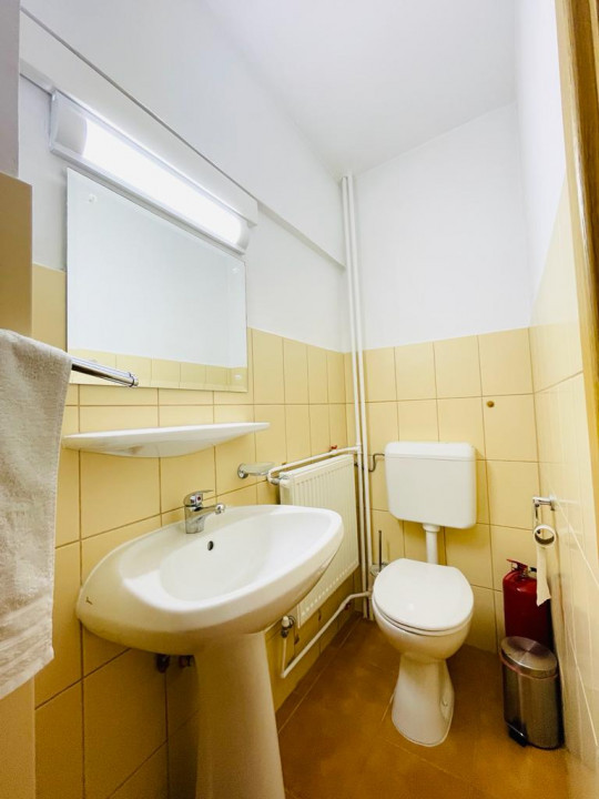 Apartament cu 3 camere de inchiriat in Piata Unirii - Fantani 