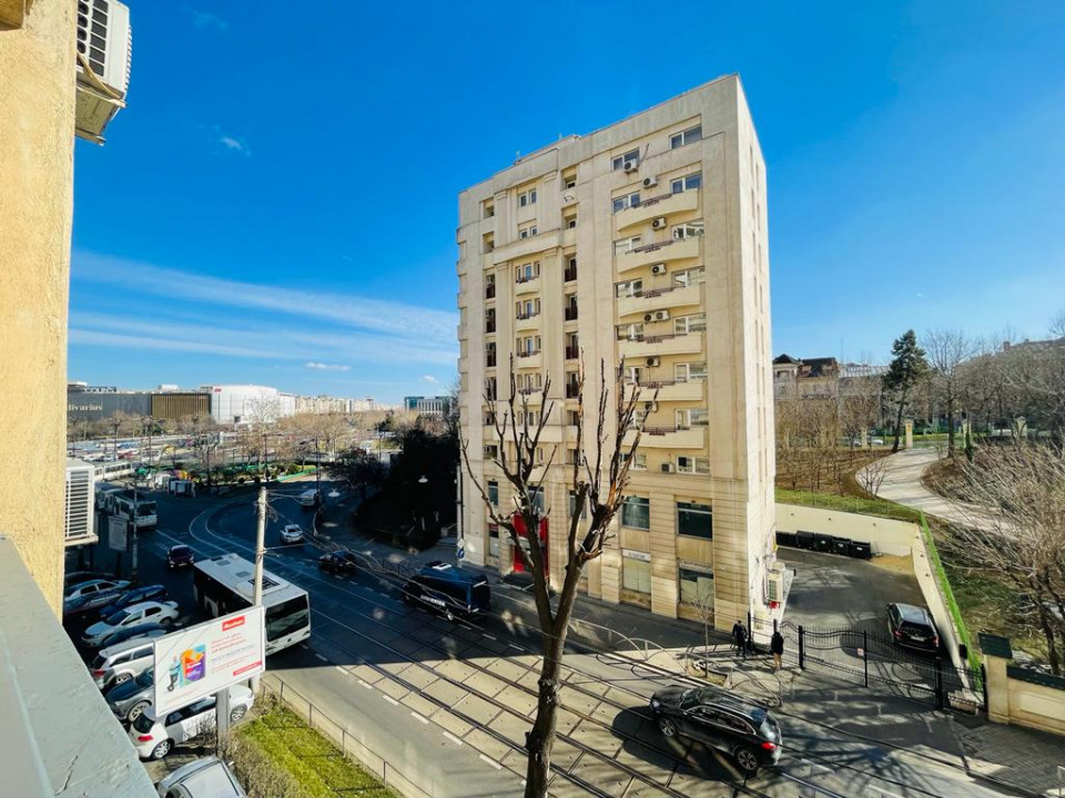 Apartament cu 3 camere de inchiriat in Piata Unirii - Fantani 