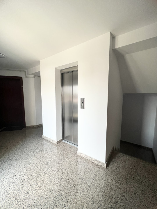 Apartament cu 2 camere, centrala proprie,  in zona Piața Unirii 