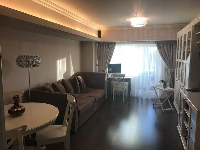 Apartament cu 3 camere de inchiriat in Piața Alba Iulia