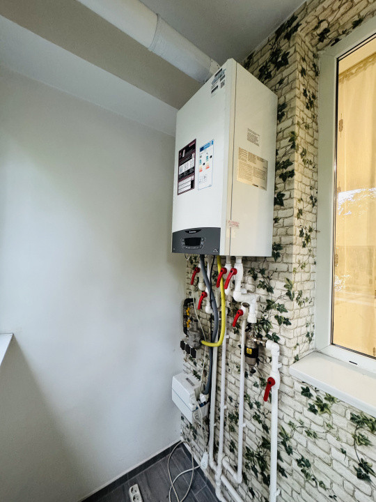 Apartament 2 camere, centrala proprie, Piata Sudului-Metrou