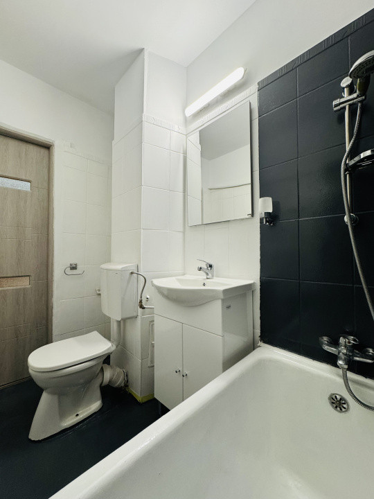 Apartament 2 camere, centrala proprie, Piata Sudului-Metrou